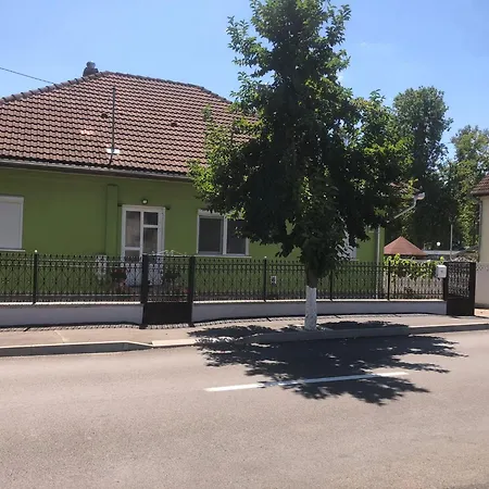 Casa *